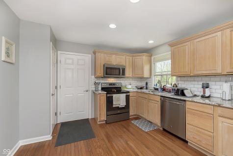 7026 Spring Mill Road Indianapolis IN 46260