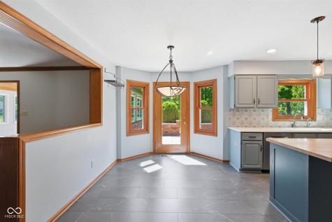 8090 Bowline Drive Indianapolis IN 46236