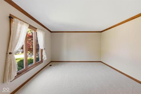 8090 Bowline Drive Indianapolis IN 46236