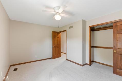 8090 Bowline Drive Indianapolis IN 46236