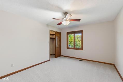 8090 Bowline Drive Indianapolis IN 46236