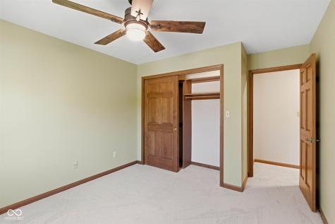 8090 Bowline Drive Indianapolis IN 46236