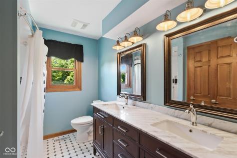 8090 Bowline Drive Indianapolis IN 46236