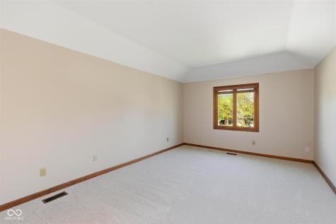 8090 Bowline Drive Indianapolis IN 46236
