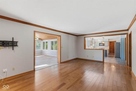 8090 Bowline Drive Indianapolis IN 46236