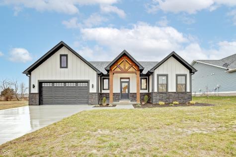 7612 W Saddle Gate Drive Bloomington IN 47404