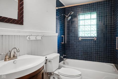8203 W 88th Street Indianapolis IN 46278