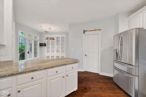 8944 Crystal River Drive Indianapolis IN 46240
