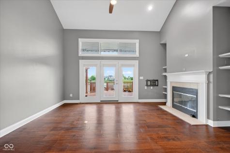 8944 Crystal River Drive Indianapolis IN 46240