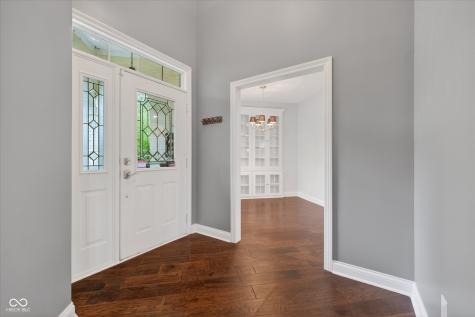 8944 Crystal River Drive Indianapolis IN 46240