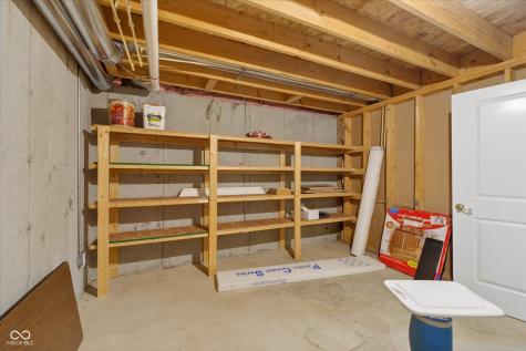 8944 Crystal River Drive Indianapolis IN 46240