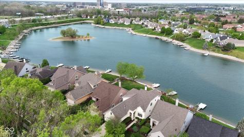 8944 Crystal River Drive Indianapolis IN 46240