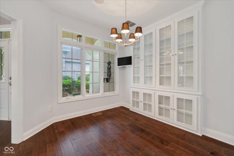 8944 Crystal River Drive Indianapolis IN 46240