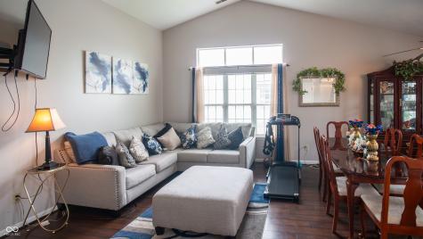 1605 Warren Lake Court Indianapolis IN 46229