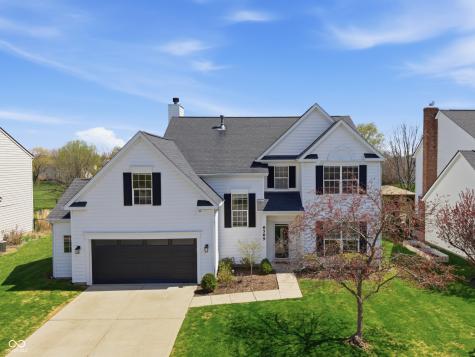 6569 Hunters Ridge S Zionsville IN 46077