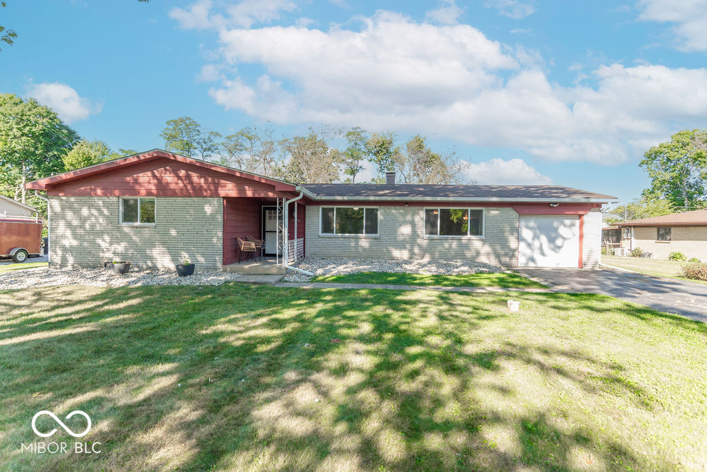 1274 Price Road Avon IN 46123