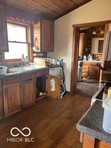 1161 Hornettown Road Morgantown IN 46160