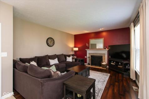 6481 Timber Leaf Lane Indianapolis IN 46236