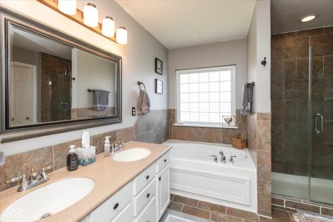 6481 Timber Leaf Lane Indianapolis IN 46236