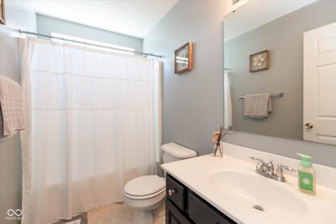 6481 Timber Leaf Lane Indianapolis IN 46236