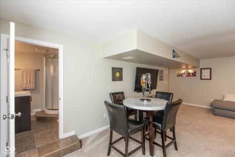 6481 Timber Leaf Lane Indianapolis IN 46236