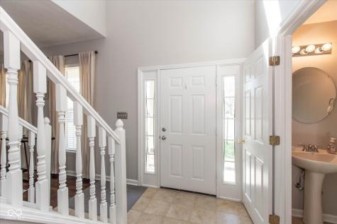 6481 Timber Leaf Lane Indianapolis IN 46236