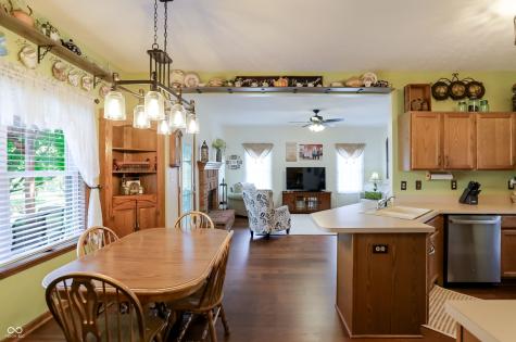 8344 Hunters Meadow Court Indianapolis IN 46259