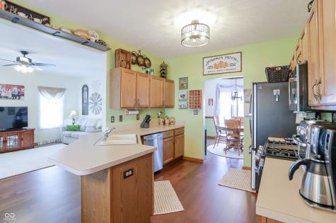 8344 Hunters Meadow Court Indianapolis IN 46259