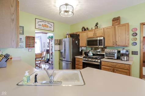 8344 Hunters Meadow Court Indianapolis IN 46259