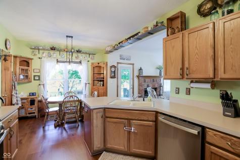 8344 Hunters Meadow Court Indianapolis IN 46259