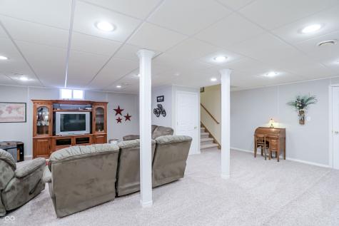 8344 Hunters Meadow Court Indianapolis IN 46259