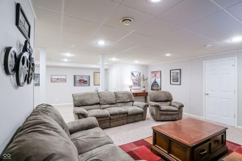 8344 Hunters Meadow Court Indianapolis IN 46259