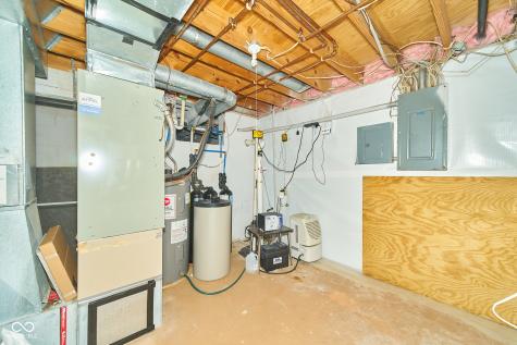 13060 Wembly Circle Carmel IN 46033