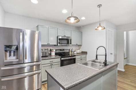 894 Kelly Pass Greenwood IN 46143