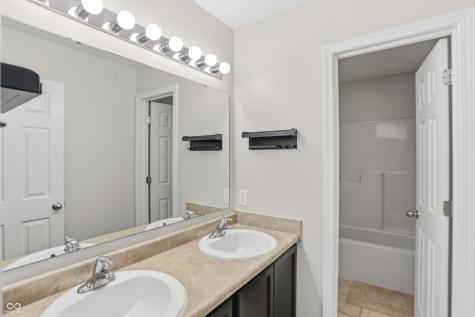 894 Kelly Pass Greenwood IN 46143