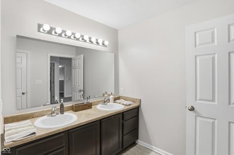 894 Kelly Pass Greenwood IN 46143