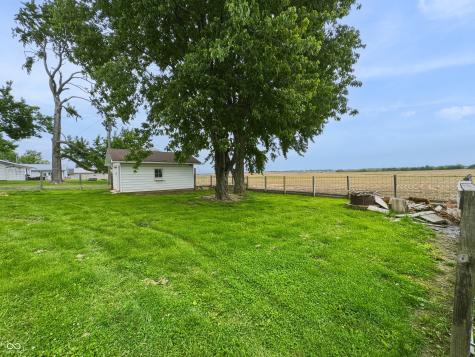 6421 S State Road 59 Clay City IN 47841