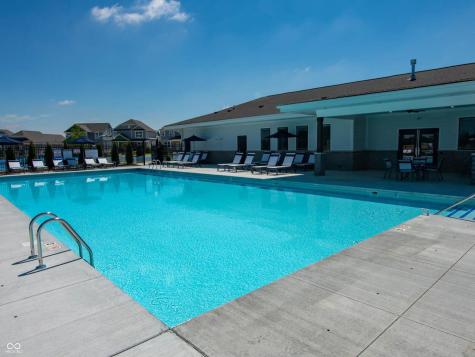 2555 Nampa Drive Whitestown IN 46075