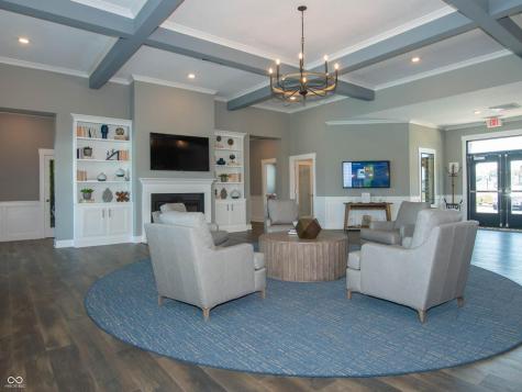 2555 Nampa Drive Whitestown IN 46075