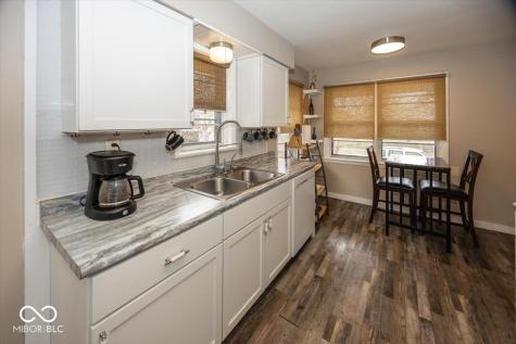 229 S 4th Avenue Beech Grove IN 46107