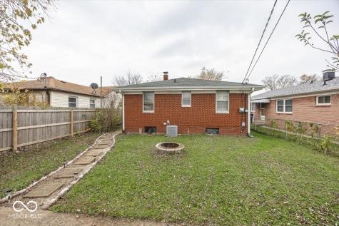 229 S 4th Avenue Beech Grove IN 46107