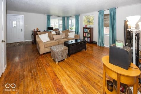 229 S 4th Avenue Beech Grove IN 46107