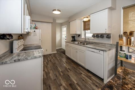 229 S 4th Avenue Beech Grove IN 46107