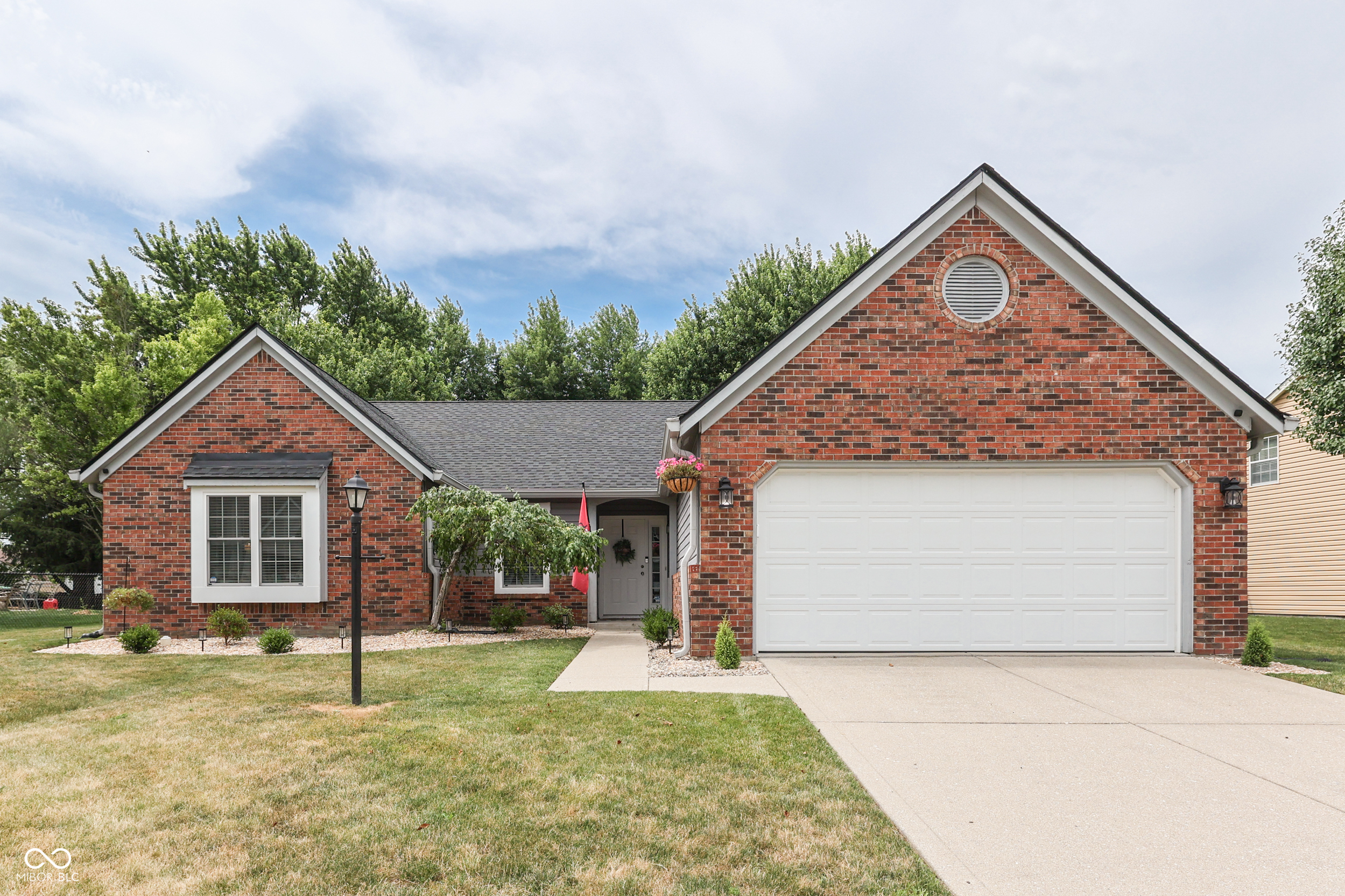 4241 Saffron Drive Indianapolis IN 46237