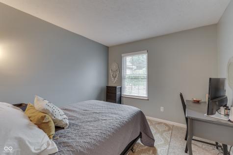 4241 Saffron Drive Indianapolis IN 46237