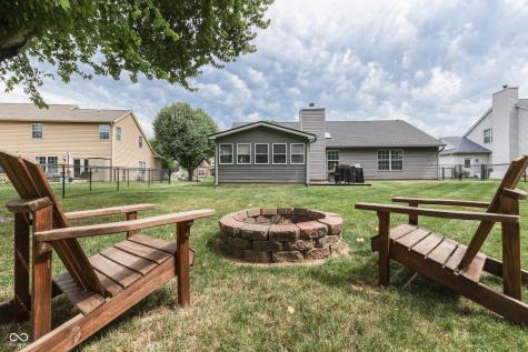 4241 Saffron Drive Indianapolis IN 46237