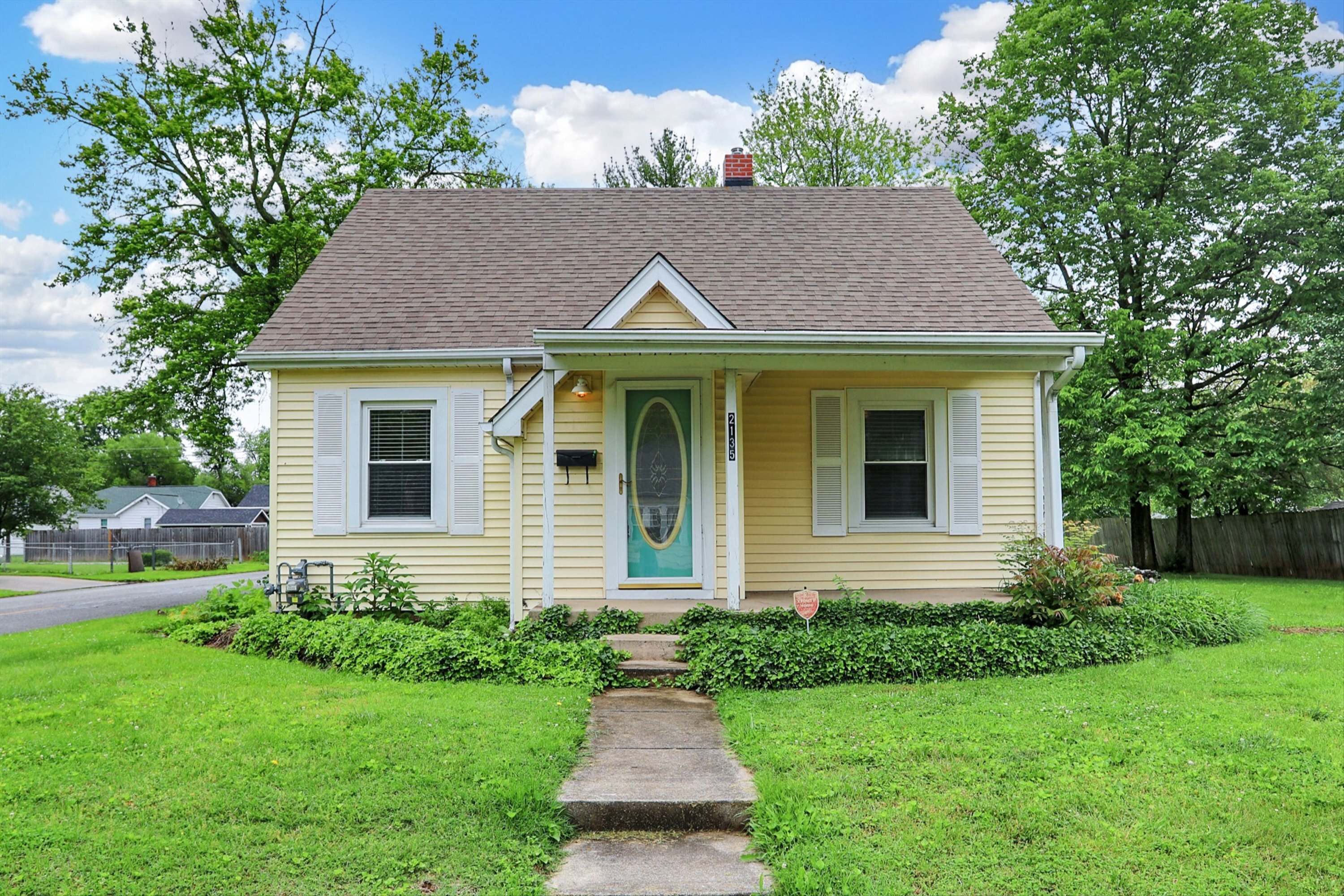 2135 Newton Street Columbus IN 47201