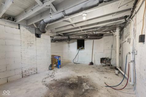 241 N Pershing Avenue Indianapolis IN 46222