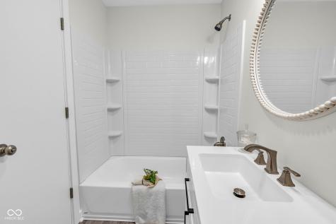 1144 Cherryfield Lane Greenwood IN 46142