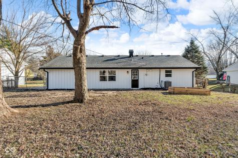 1144 Cherryfield Lane Greenwood IN 46142